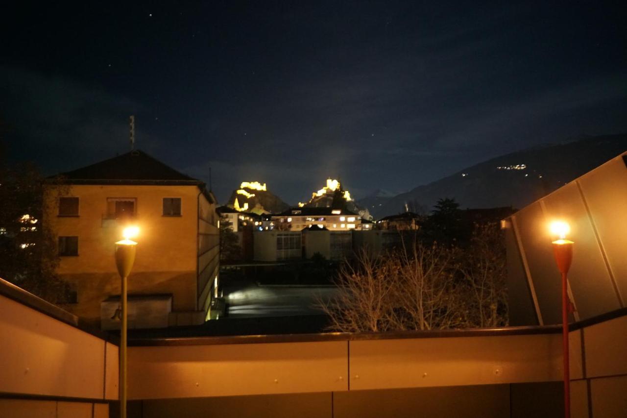 L'Echappee -B&B- Sion Bagian luar foto