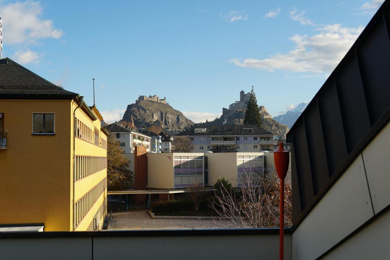 L'Echappee -B&B- Sion Bagian luar foto